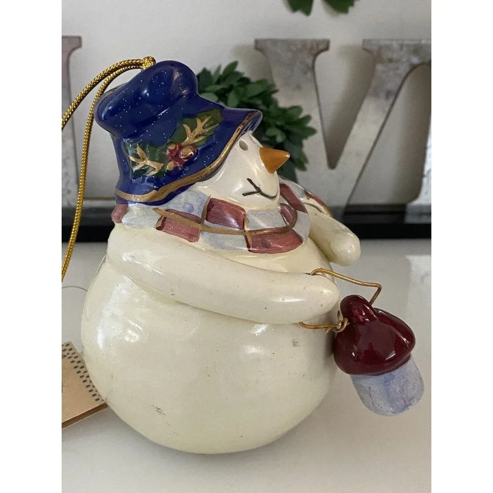 Crazy Mountain Ceramic Large‎ Ornament Snowman Holding Lantern Vintage 2000 NWT